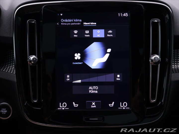 Volvo XC40 2,0 182KW R-DESIGN Kamera 2018
