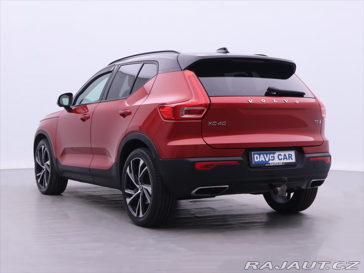 Volvo XC40 2,0 182KW R-DESIGN Kamera 2018
