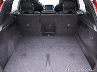 Volvo XC40 2,0 182KW R-DESIGN Kamera 2018