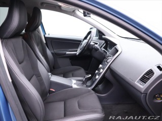 Volvo XC60 2,0 D4 110kW Aut. Momentu 2015
