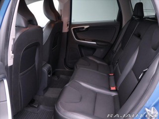 Volvo XC60 2,0 D4 110kW Aut. Momentu 2015