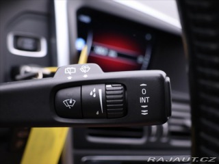 Volvo XC60 2,0 D4 110kW Aut. Momentu 2015