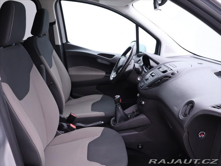 Ford Tourneo Courier 1,0 i 74kW CZ Aut.Klima 2017