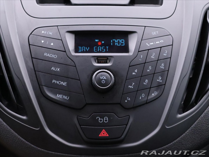 Ford Tourneo Courier 1,0 i 74kW CZ Aut.Klima 2017