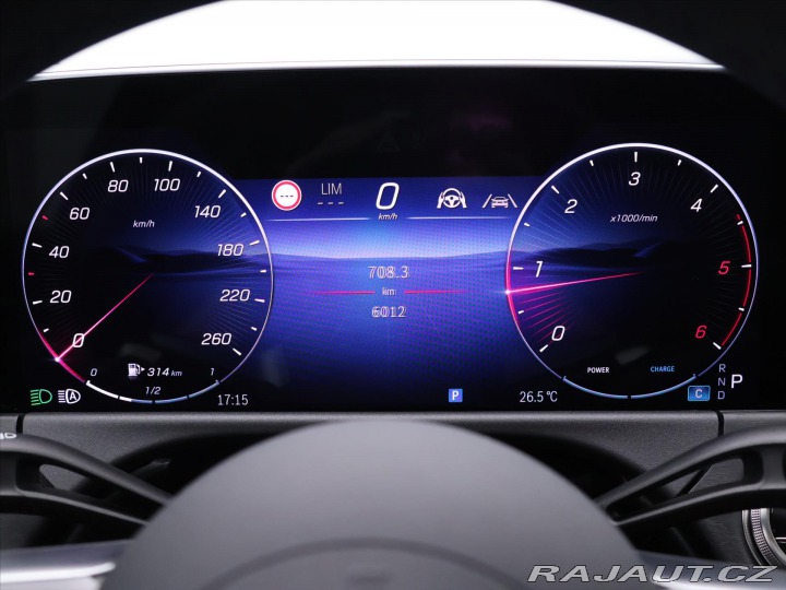 Mercedes-Benz E 2,0 220d 4MATIC AMG Premu 2025