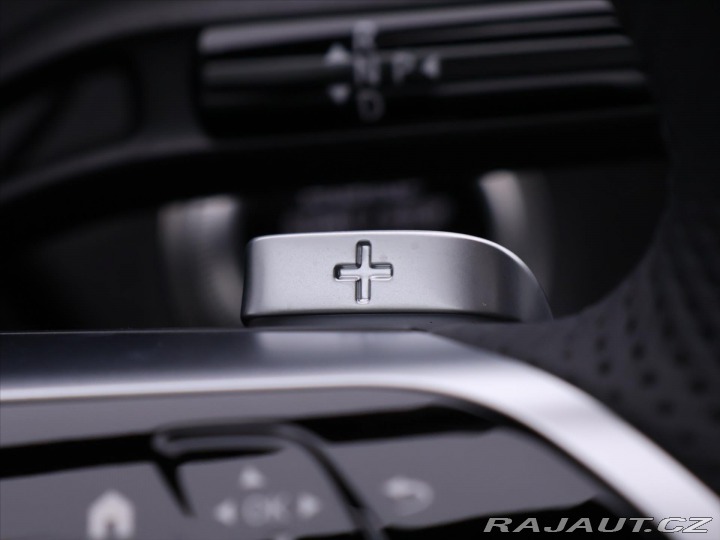 Mercedes-Benz E 2,0 220d 4MATIC AMG Premi 2025