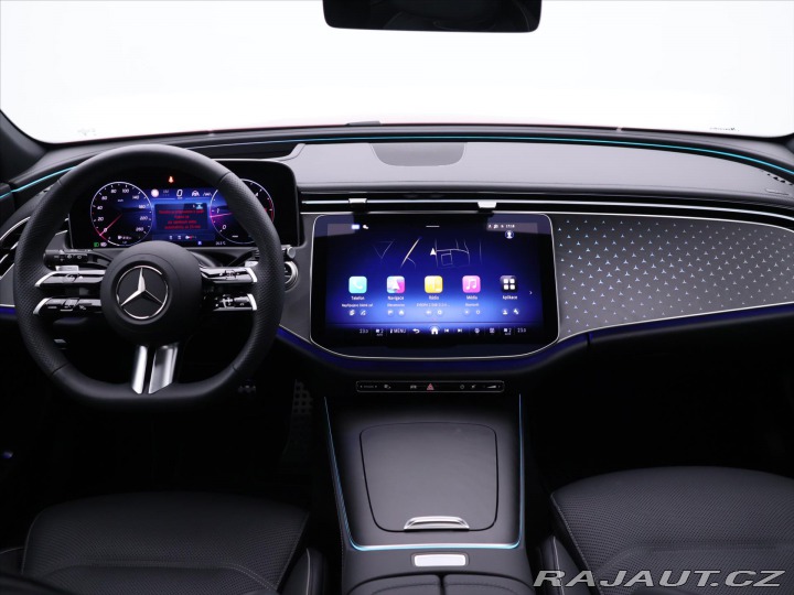 Mercedes-Benz E 2,0 220d 4MATIC AMG Premu 2025