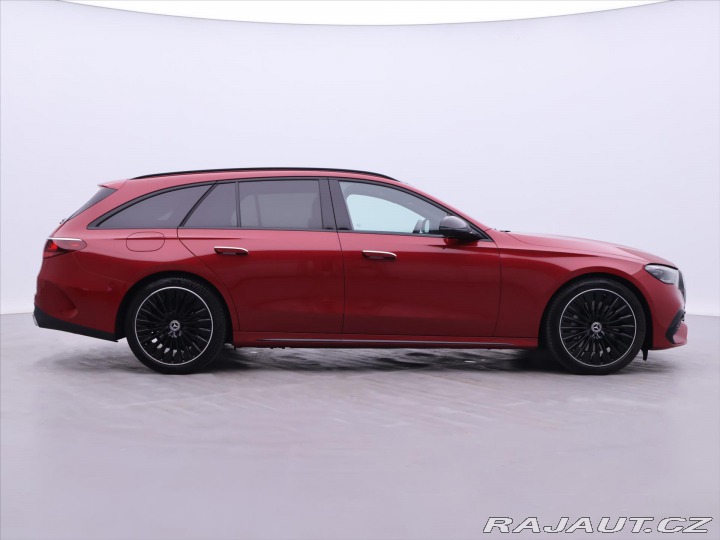 Mercedes-Benz E 2,0 220d 4MATIC AMG Premi 2025