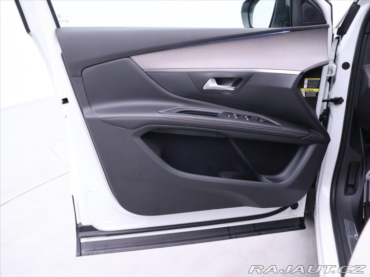 Peugeot 5008 2,0 HDI 133kW Aut. CZ GT- 2017