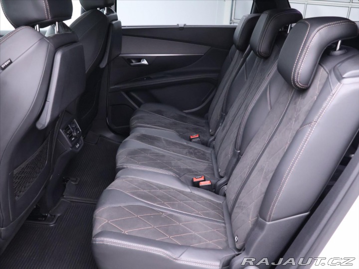 Peugeot 5008 2,0 HDI 133kW Aut. CZ GT- 2017