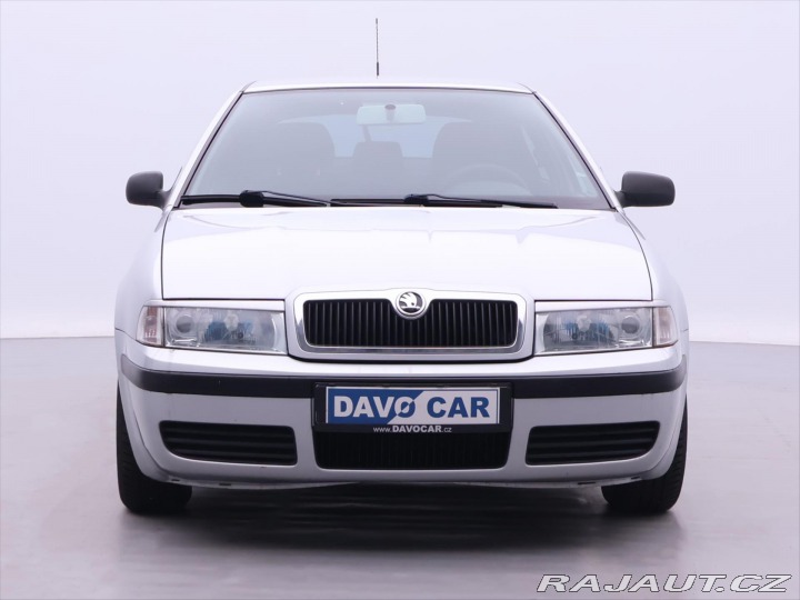 Škoda Octavia 1,6 75kw Tour 2010