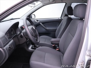 Škoda Octavia 1,6 75kw Tour 2010