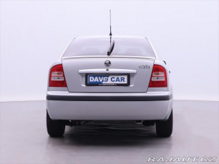 Škoda Octavia 1,6 75kw Tour 2010