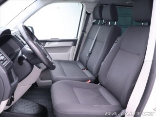 Volkswagen Caravelle 2,0 TDI 110kW 9-Míst ACC 2015