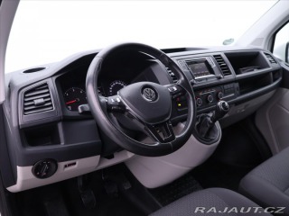 Volkswagen Caravelle 2,0 TDI 110kW 9-Míst ACC 2015