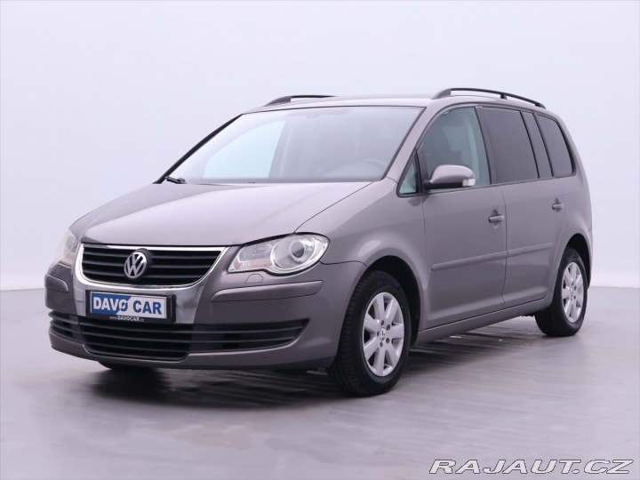 Volkswagen Touran 2,0 i 80kW Klima Tažné CN 2007