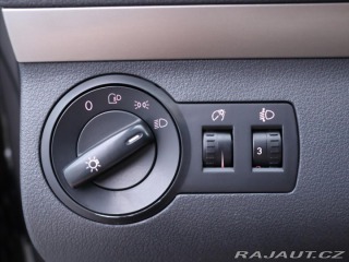 Volkswagen Touran 2,0 i 80kW Klima Tažné CN 2007