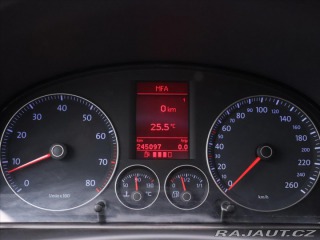Volkswagen Touran 2,0 i 80kW Klima Tažné CN 2007
