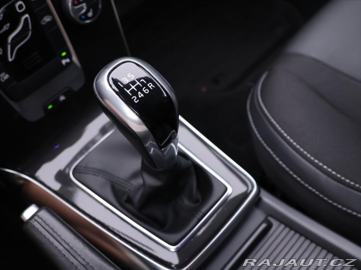 Volvo V40 2,0 D2 Winter Packet LED 2017