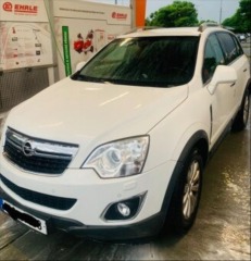 Opel Antara 2,2   Rok 2012 Najeto 141