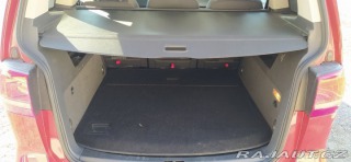 Volkswagen Touran 2,0 TDI DPF COMFORTLINE 2013