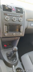Volkswagen Touran 2,0 TDI DPF COMFORTLINE 2013