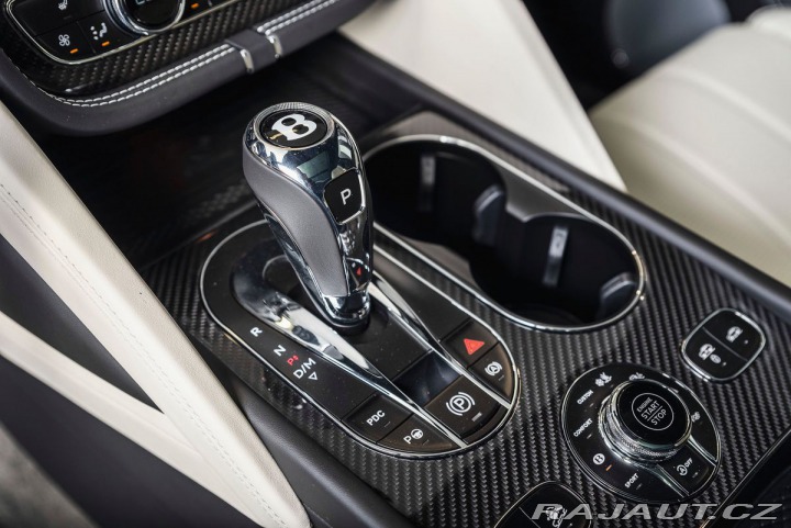 Bentley Bentayga  2021