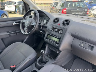 Volkswagen Caddy 1,6 TDI 75 KW 2X KOLA 2015