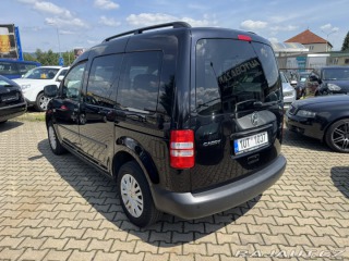Volkswagen Caddy 1,6 TDI 75 KW 2X KOLA 2015