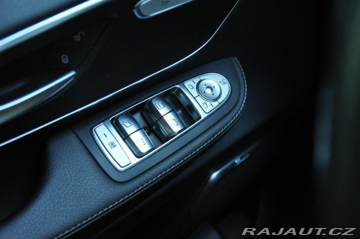 Mercedes-Benz V 300D REZERVACE 2019