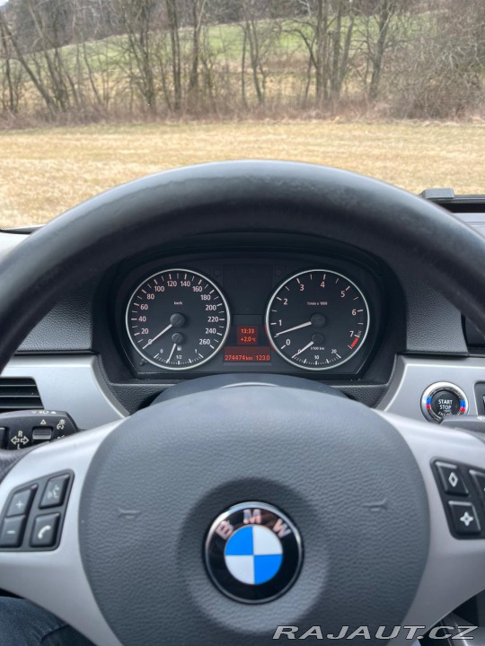 BMW 3 325i 2005