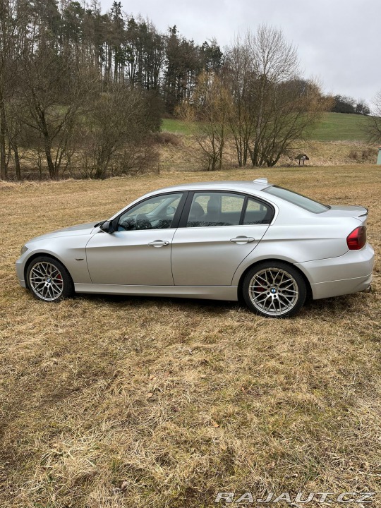 BMW 3 325i 2005