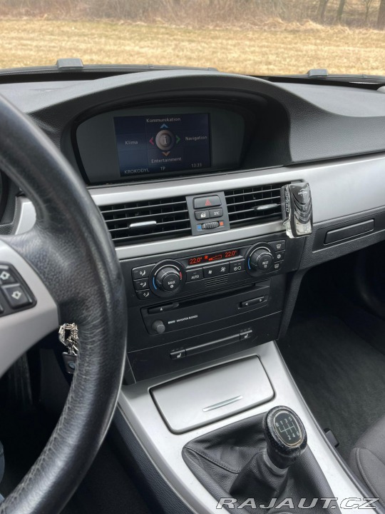 BMW 3 325i 2005