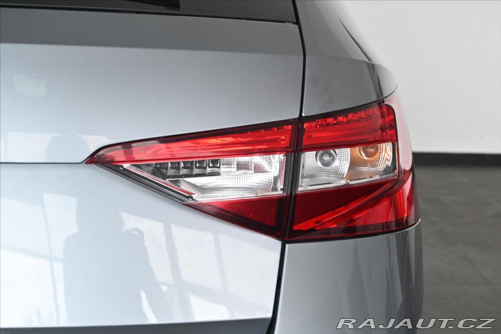 Škoda Superb 2,0 TDi 110kW DSG Style Z 2021