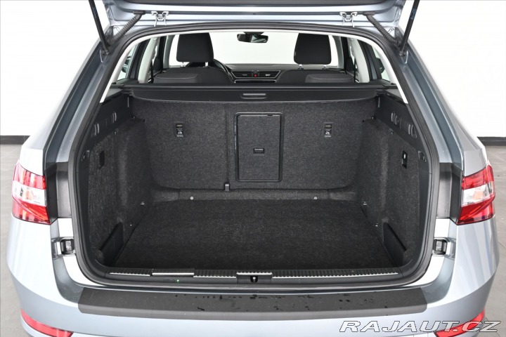 Škoda Superb 2,0 TDi 110kW DSG Style Z 2021