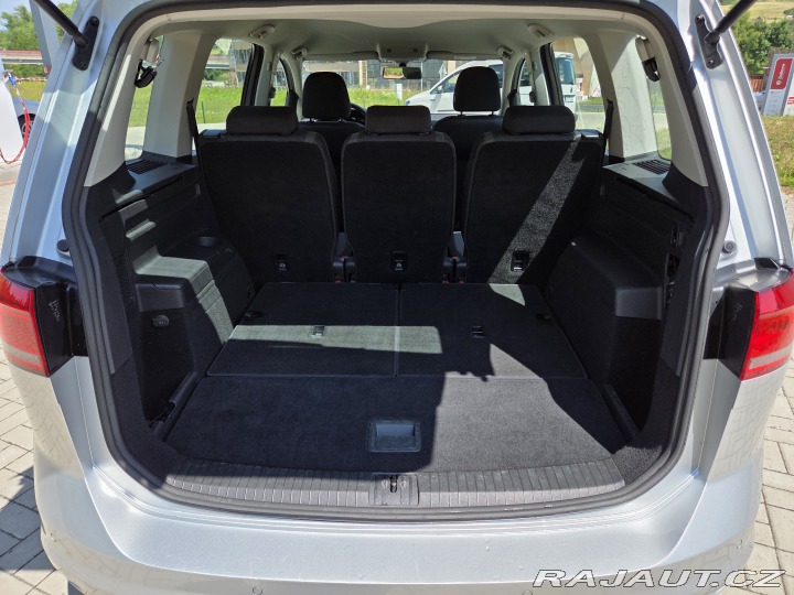 Volkswagen Touran 5T1 2016