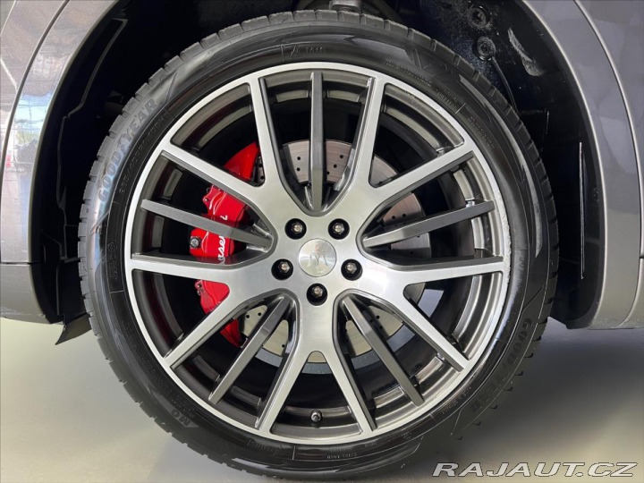 Maserati Levante 3,0 S Q4 316 KW, HARMAN K 2017