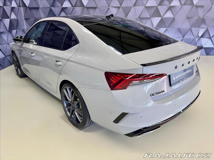 Škoda Octavia 2,0 TSI 180KW DSG RS, CRY 2021