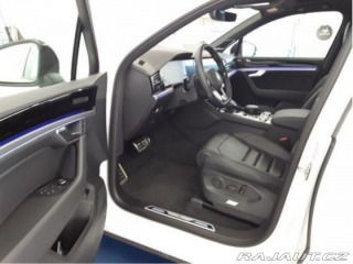 Volkswagen Touareg R-Line 4Motion 3.0 TDI 21 2023