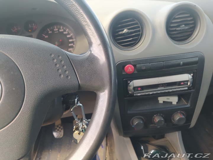 Seat Cordoba Sedan 2004