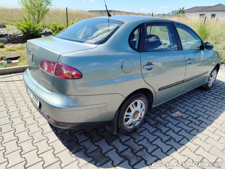 Seat Cordoba Sedan 2004