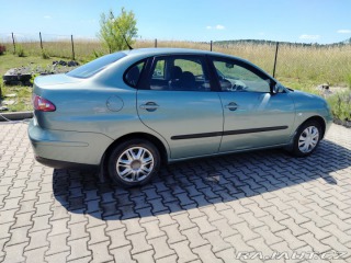 Seat Cordoba Sedan 2004