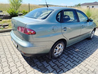 Seat Cordoba Sedan 2004