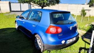 Volkswagen Golf 2004
