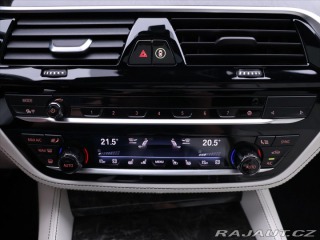 BMW 5 4,4 550i 390kW xDrive DPH 2020