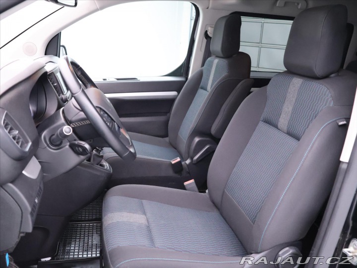 Peugeot Traveller 2,0 HDi 106kW CZ L2 8-Mís 2022