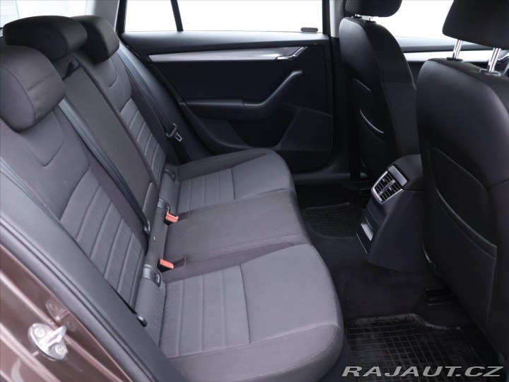 Škoda Octavia 1,2 TSI 77kW Ambition CZ 2015