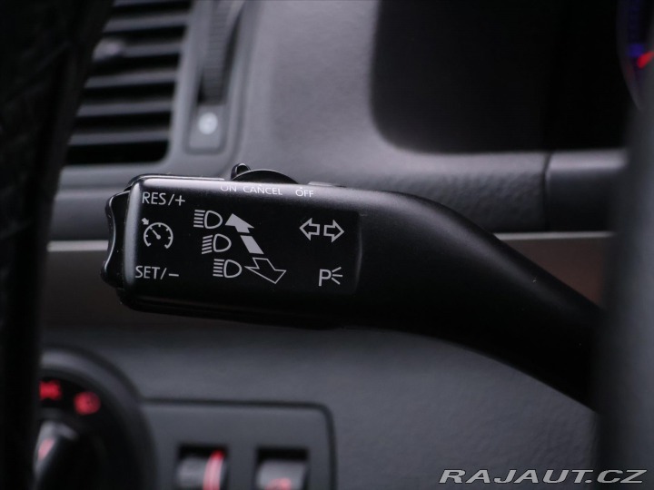 Volkswagen Touran 1,4 TSI 103kW Klima Xenon 2008
