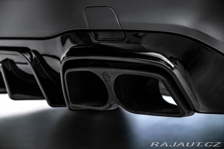 Mercedes-Benz E 4M Designo Burmester 1800