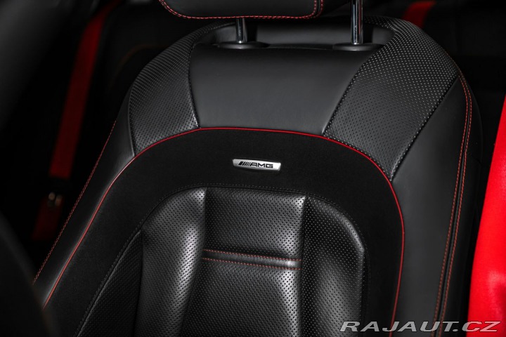 Mercedes-Benz E 4M Designo Burmester 1800